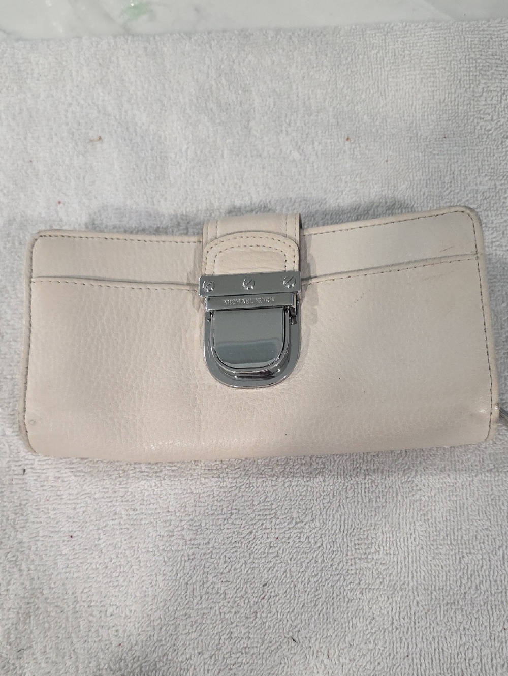 Michael Kors Cream Leather Wallet with Silver-Tone Clasp